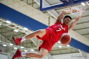 易倍体育-国家队征程“屡战屡败”！上海24岁锋线这一次能冲击最终12人吗？